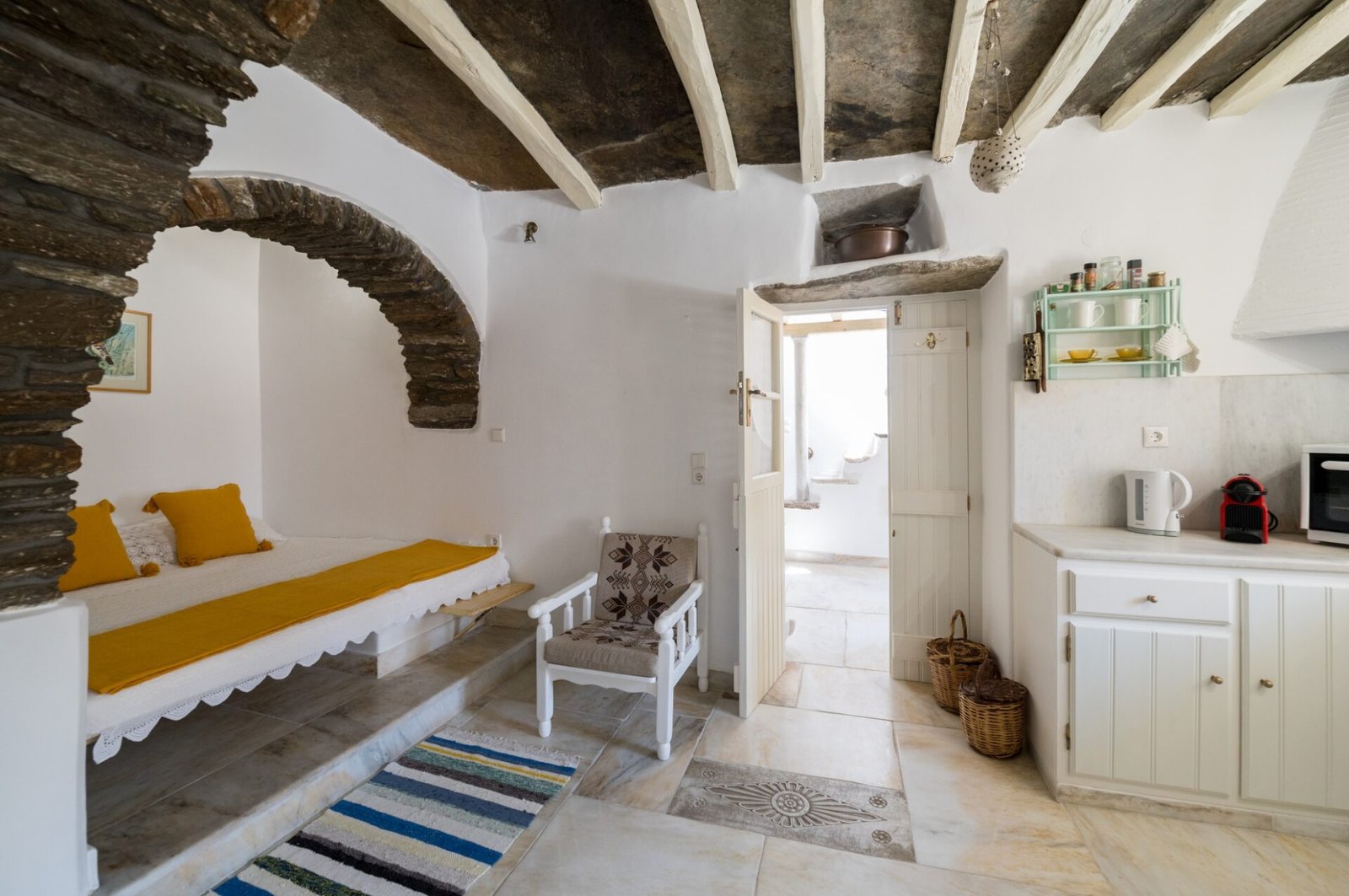architecture_village_traditioanl_marbel_tinos_island_pirgos_airbnb_hotel_greece_panagiotis_chalkias_photography 05