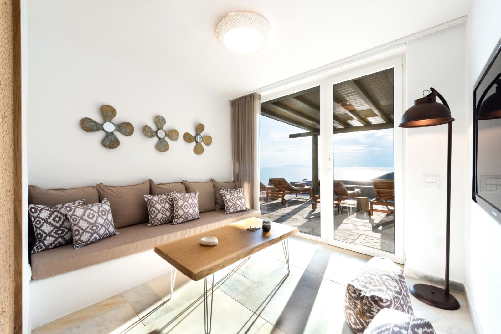 TWO_BEDROOM_SUITE_AMMOS_VATHI_BLUE_VILLAS_TINOS_ISLAND_GREECE_PANAGIOTIS_CHALKIAS_PHOTOGRAPHY 5
