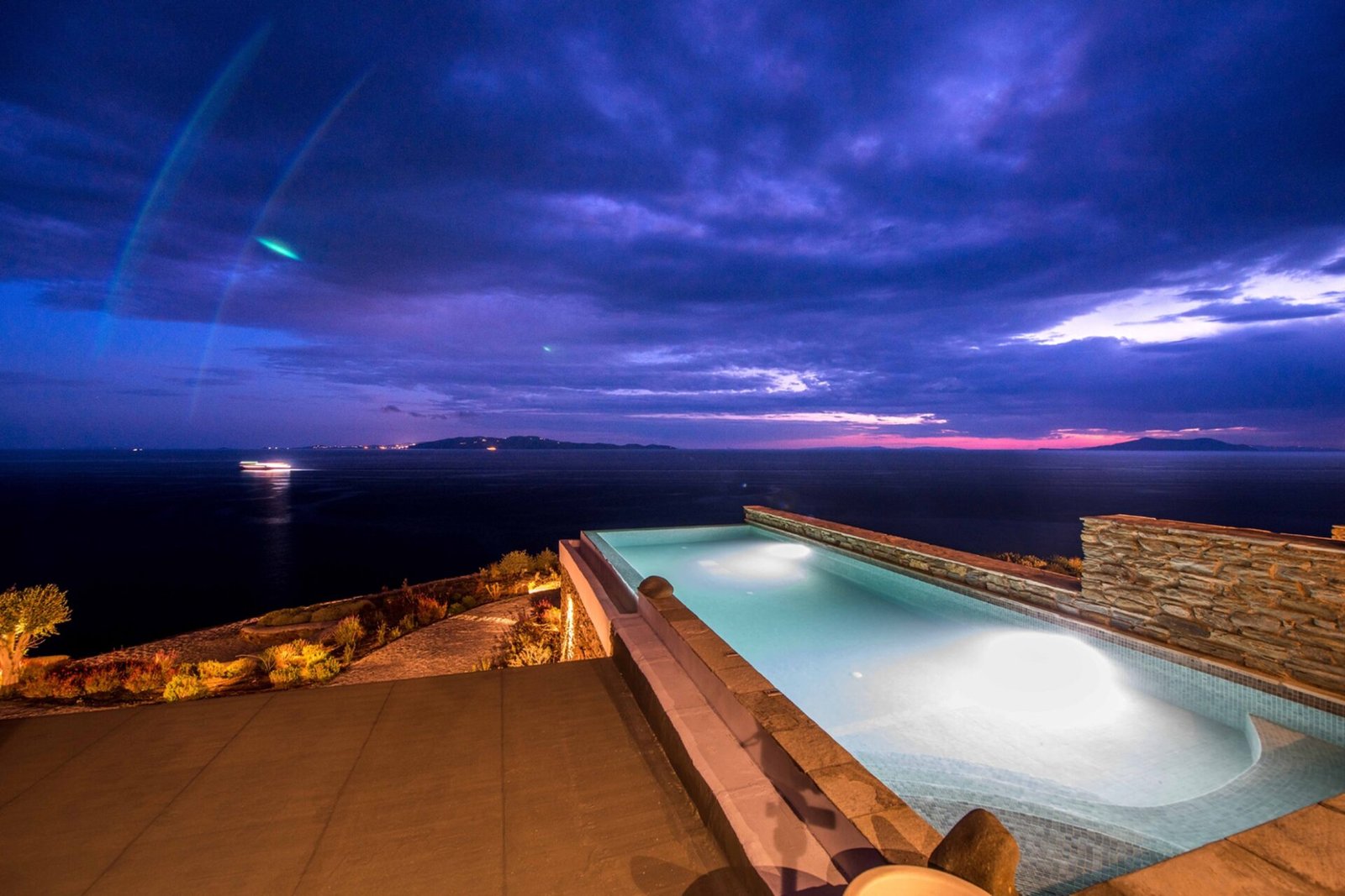 TWO_BEDROOM_VILLA – ALMIRA_VATHI_BLUE_VILLAS_TINOS_ISLAND_GREECE_PANAGIOTIS_CHALKIAS_PHOTOGRAPHY 12