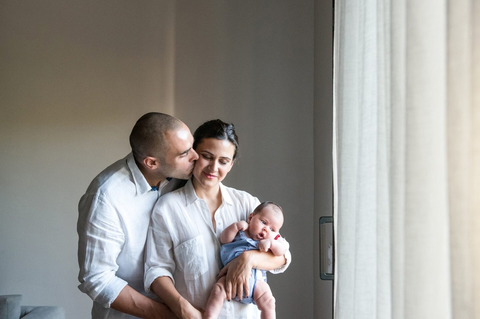 new_born_girl_babe_family_portrait_tinos_athens_panagiotis_chalkias_photography 06